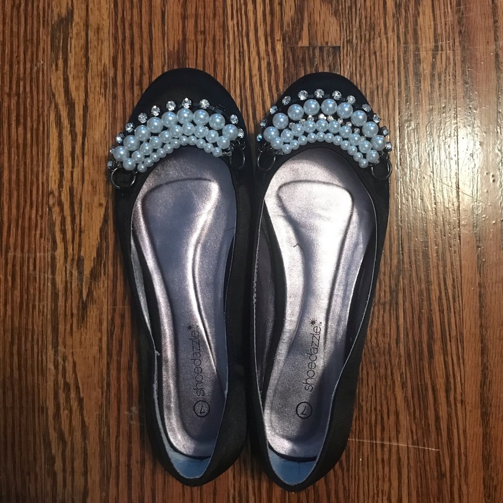 Pearl Flats